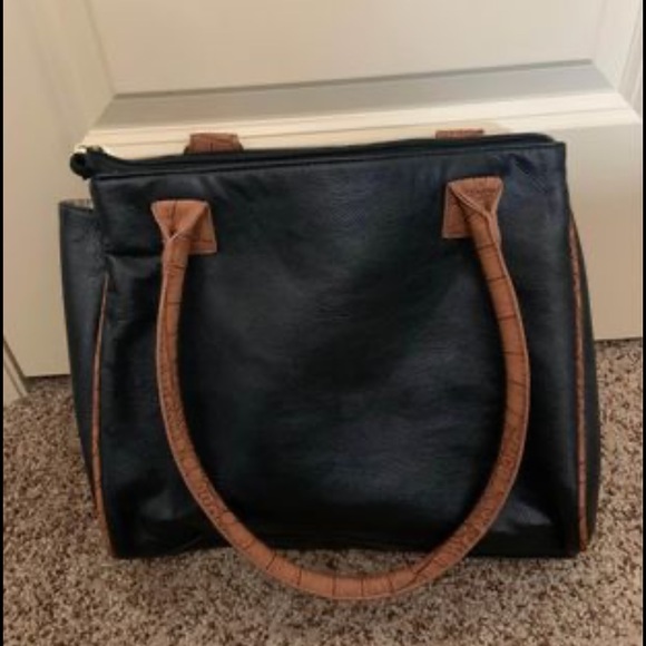 Medium sized shoulder bag/purse - Picture 2 of 4